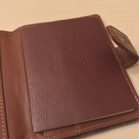 BURBERRYS AGENDA VINTAGE - Picture 9 of 16